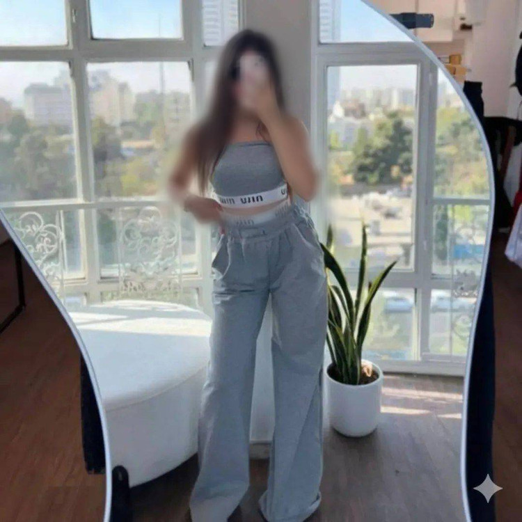 نیم تنه و شلوار