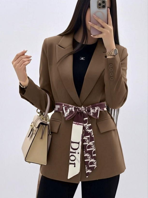 کت دیور dior همراه با کمربند